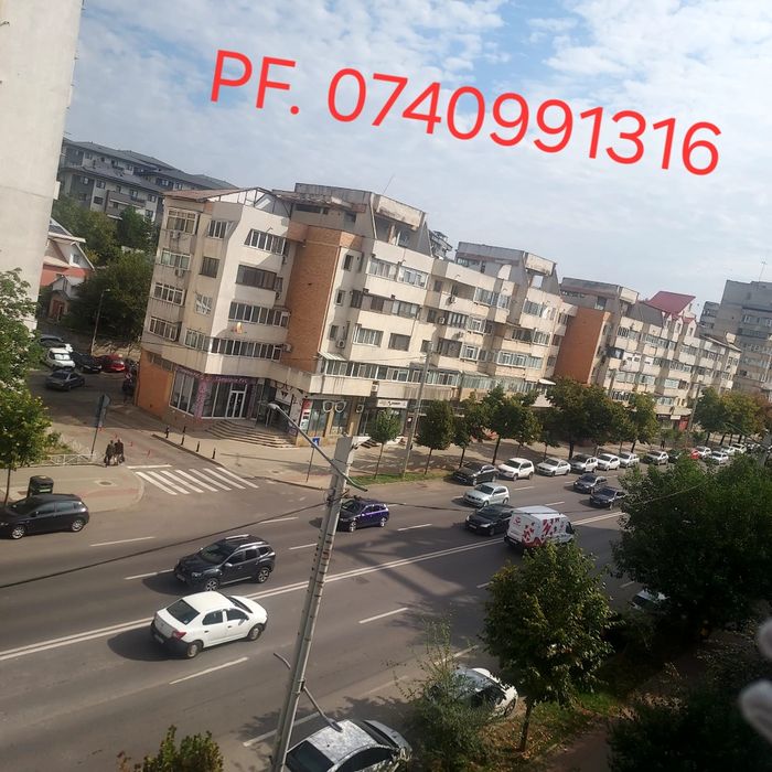 Apartament 3 camere de vânzare Păcurari