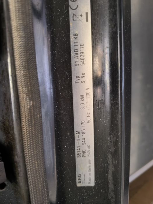 Фурна с котлони AEG В5741-4-M - 8 Функци с вентилатор