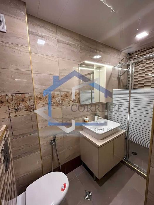 Дава се под наем Двустаен апартамент в Варна, Център - 55 кв.м за 433.5 € - Снимка #11