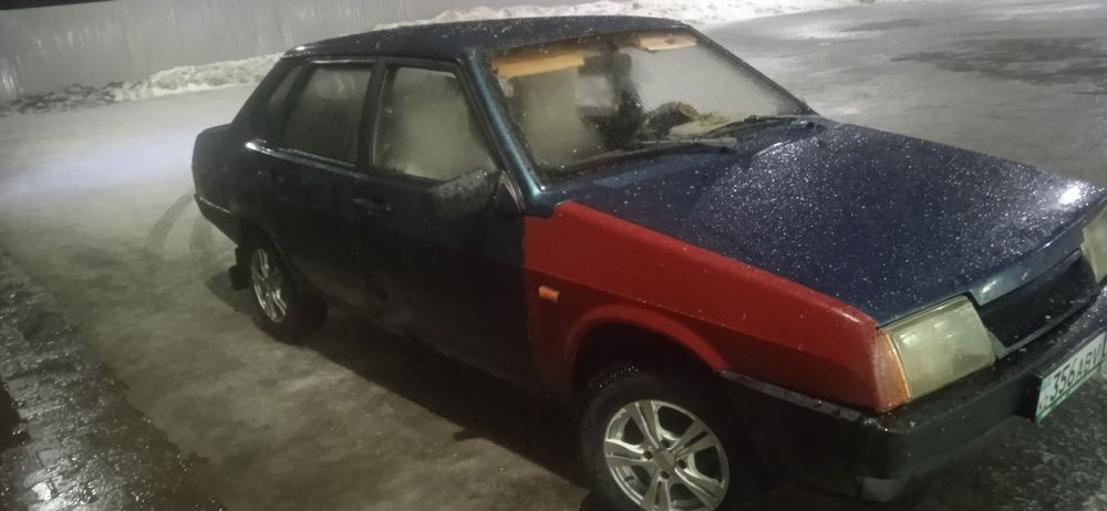 Продам машину ВАЗ 21099