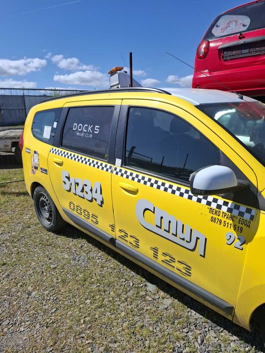 Dacia Lodgy 1.6 бензин 86 к.с. 2013г.