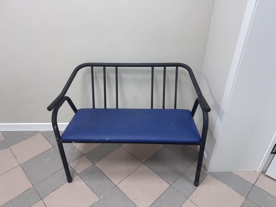 Скамейка цвет синий