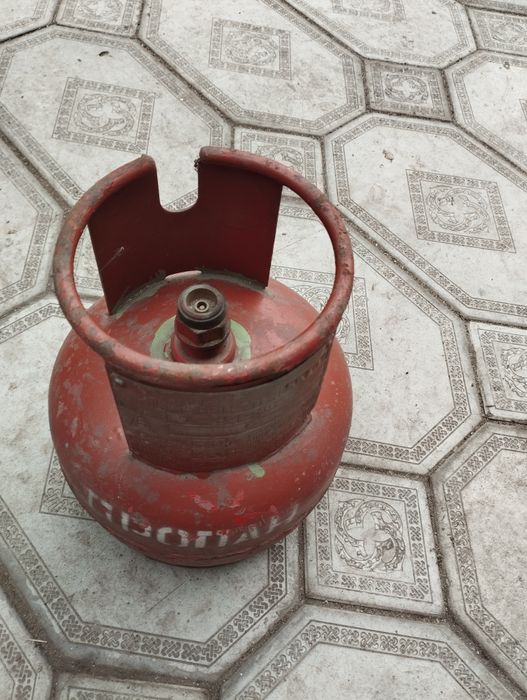 Продам газовый баллон 5 л