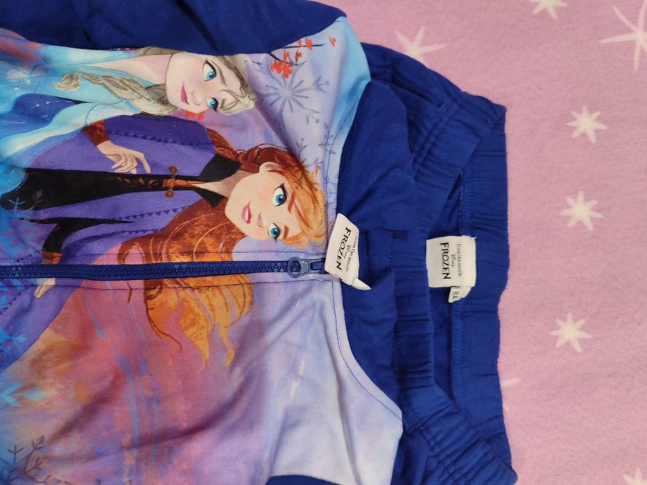 Анцунг фроузън, Елза и Ана