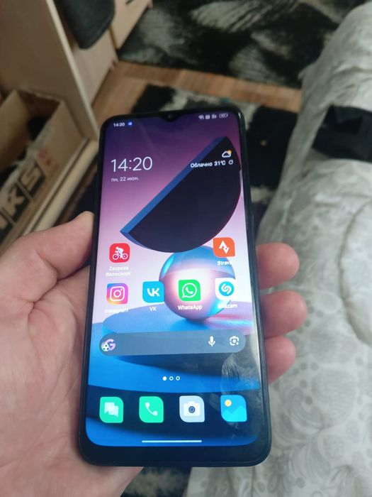 Oppo a 78. 8/256.
