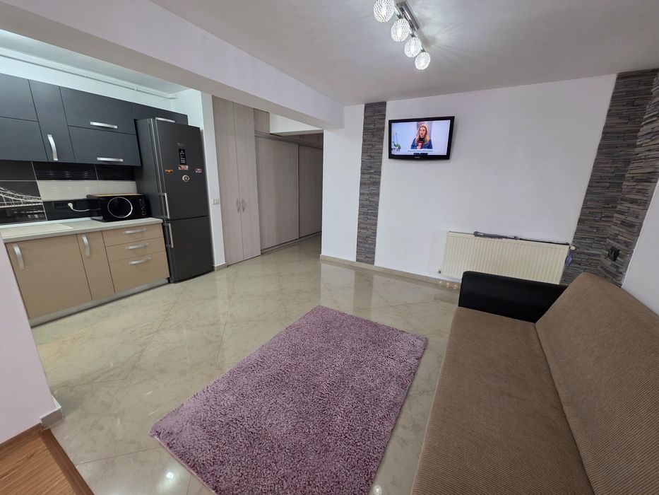 Inchiriez apartament 2 camere