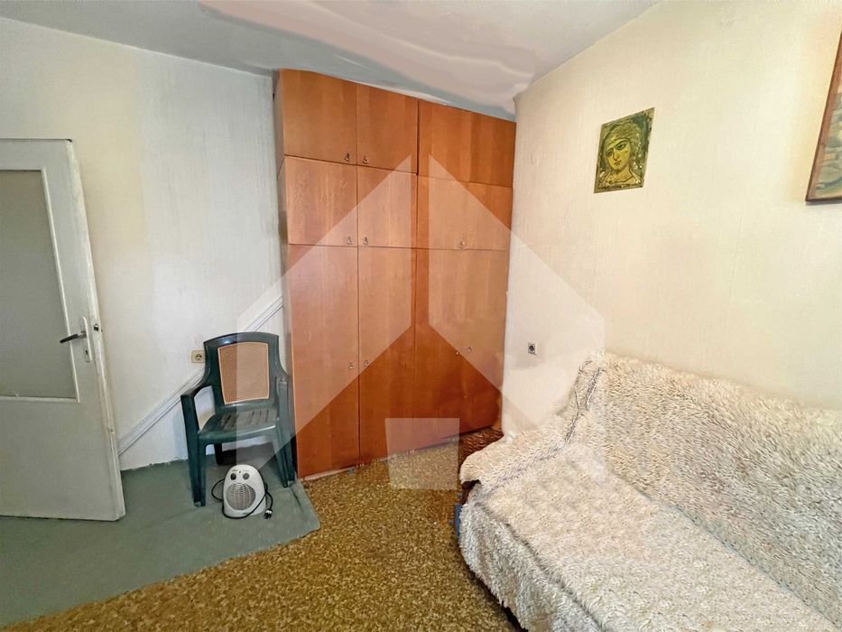 Продава се Четиристаен апартамент в Нови пазар - 113 кв.м за 722 €/кв.м - Снимка #8