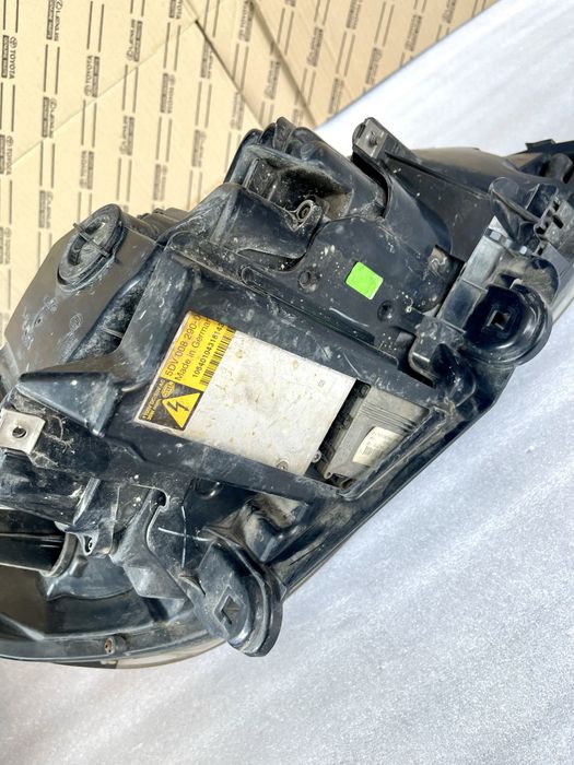 Передние фары BMW X5 e53 БМВ Х5 е53 рестайлинг