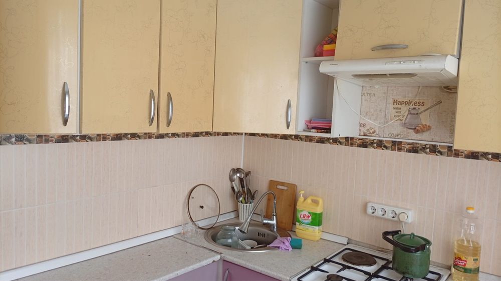 Срочно продаю 2-х комн.квартиру