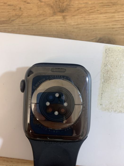 Apple Watch Series 6, 44 мм