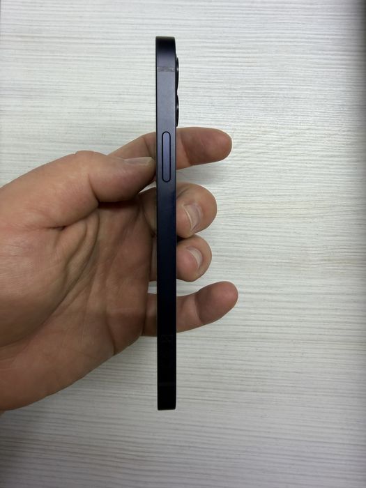 iPhone 12 64GB Negru,77% sanatate baterie