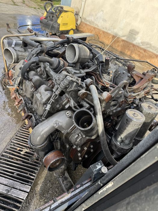 Dezmembrez  Setra , mercedes atego