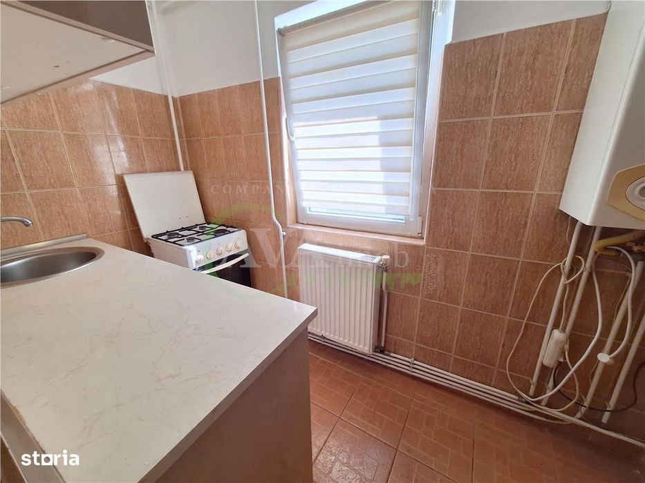 Garsoniera mobilata si utilata, cu centrala, zona Bistrita Lac Bacau — fotografia 3