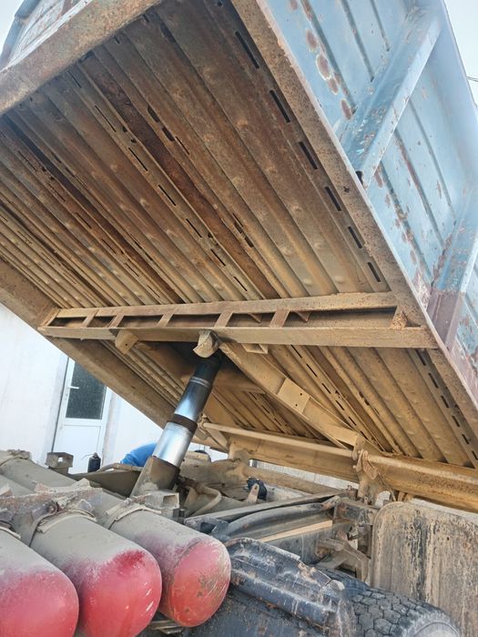 Zil samasval kuzov sotiladi