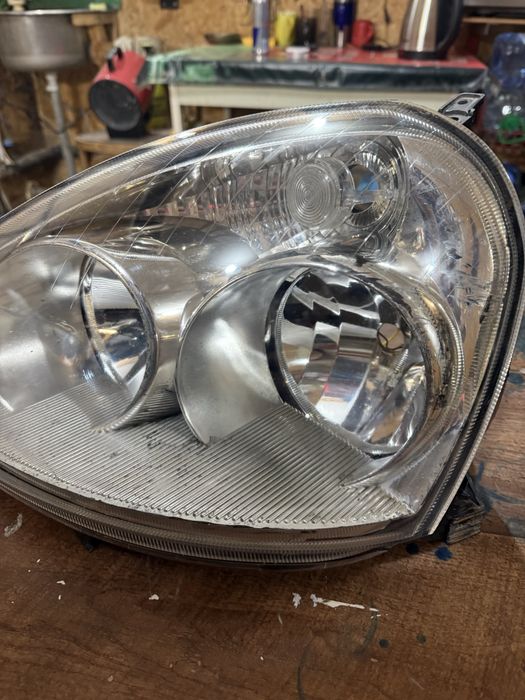 Фара приора 1 левая оригинал бош