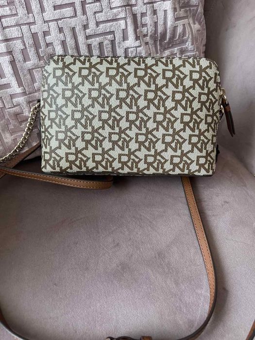 DNKY Маркова чанта , малка