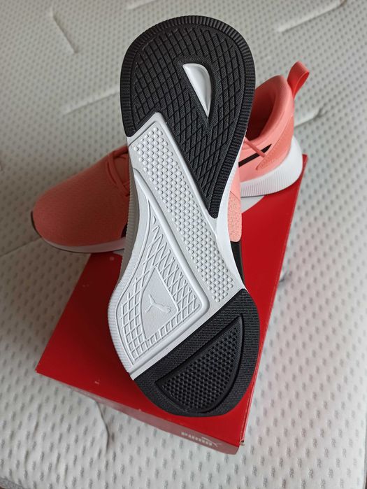 Нови оригинални маратонки Puma, 39 н.