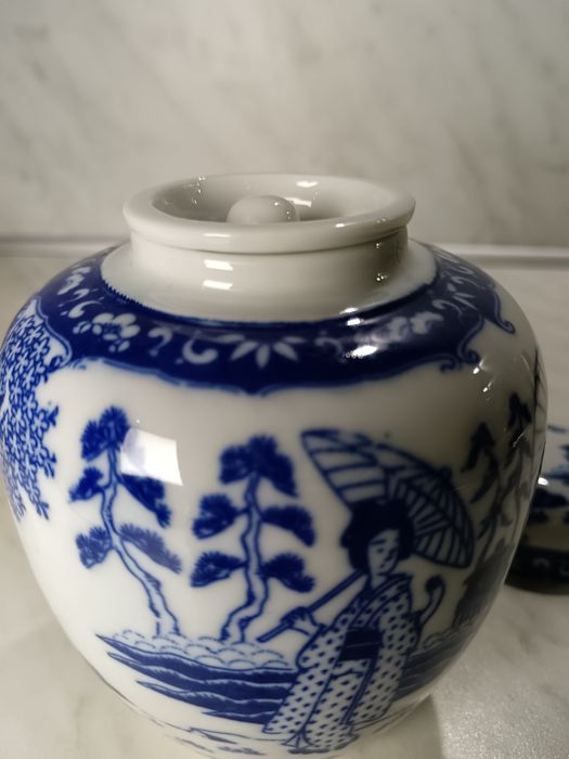 Джинджифилов порцеланов буркан за чай или подправки, двоен капак