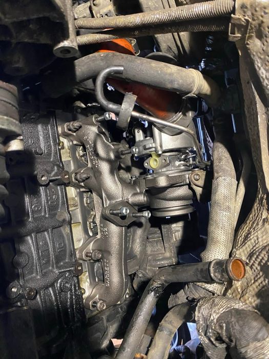 Mecanic auto particular cu experienta.Preturi mici.vopsitorie/tinichig