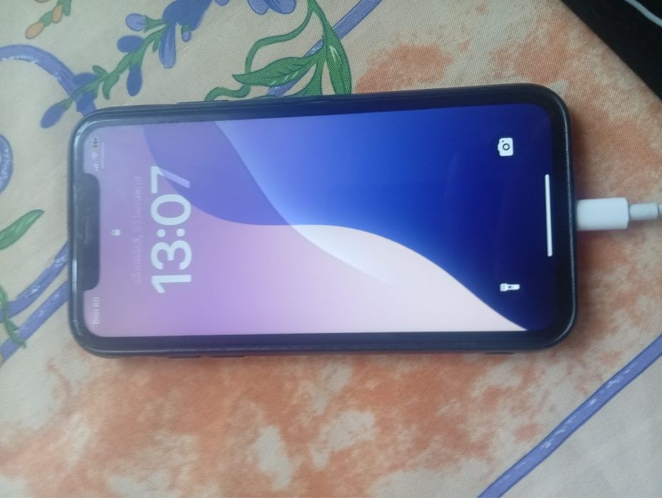 Iphone 11 simplu