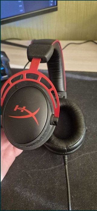 игровые наушники HyperX cloud alpha