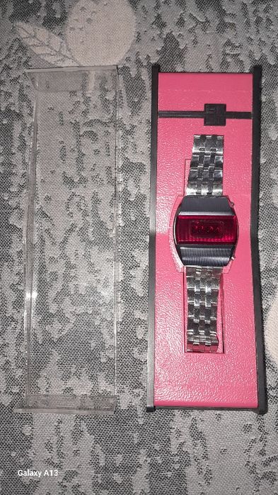 Продаю часы ссср