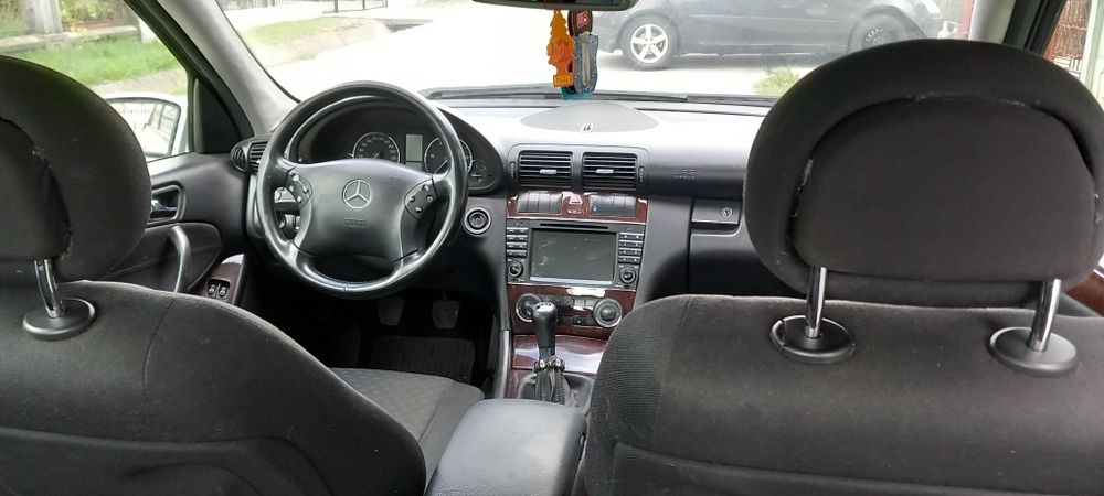 Vând Mercedes c clase 2005