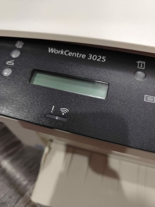 Продам Мфу сканер копир принтер