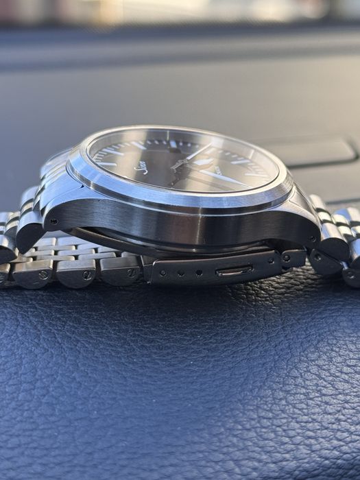 Ceas automatic Sinn 556 i cu bratara jubilee uncle straps cu 104