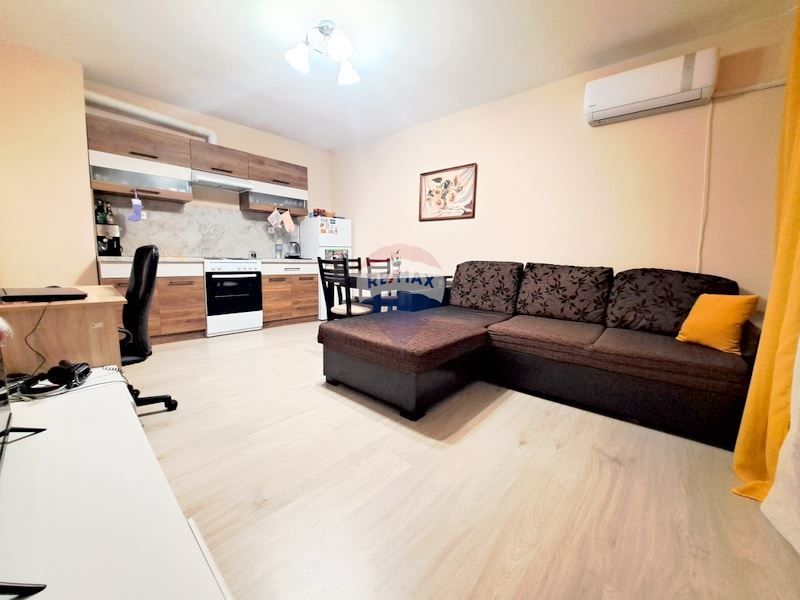 Продава се Двустаен апартамент в Варна, Владислав Варненчик - 46 кв.м за 1890 €/кв.м - Снимка #2