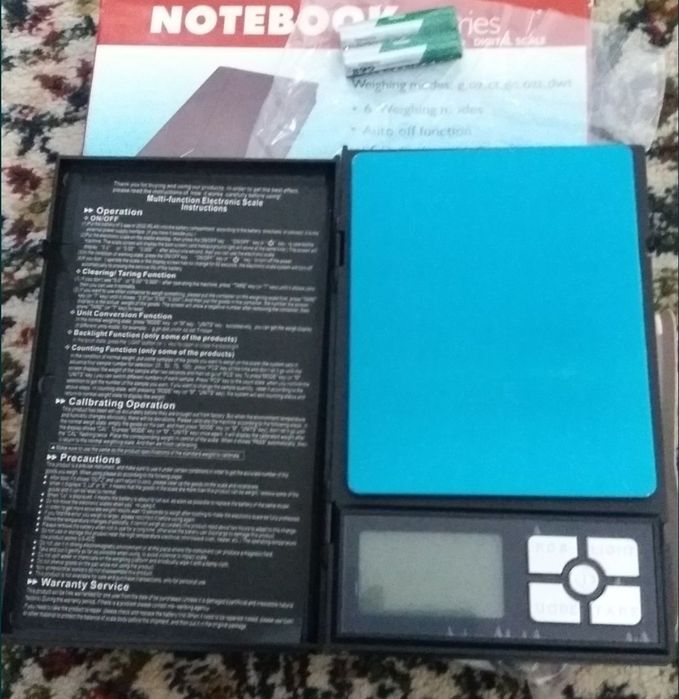 ювелирные весы 
от 0,01- 500г новые в упаковке