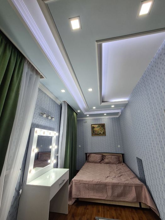 Продается на Ц-1  1/1/4