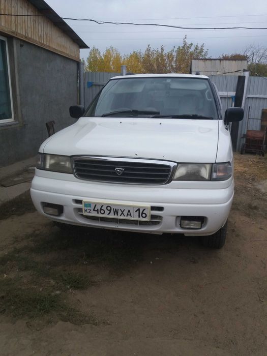 обменяю или продам авто мазда. мпв.