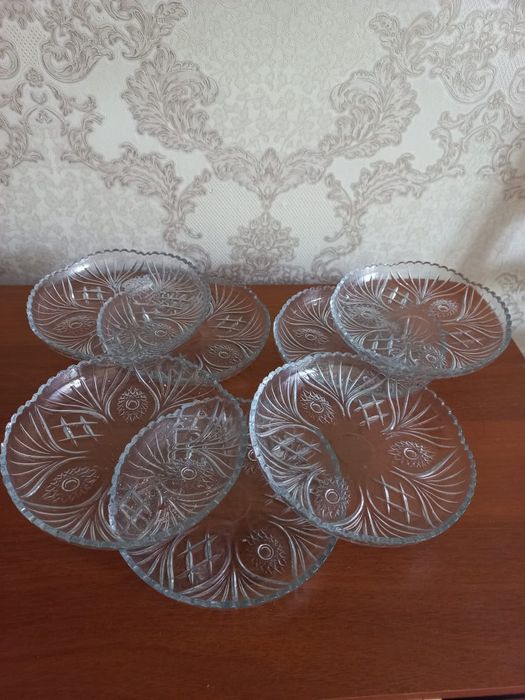 Продам посуды  стеклянные