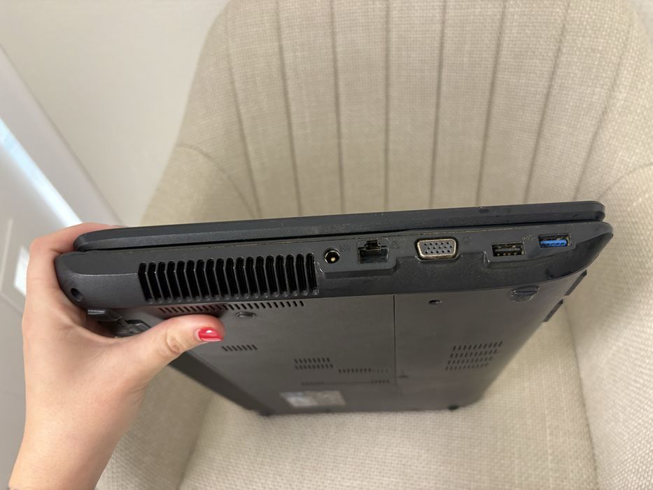 Черен Лаптоп ASUS