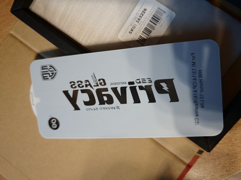 Продавам протектор за Xiaomi 14