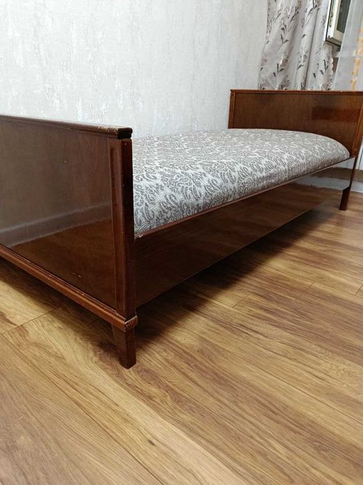 Продам Румынскую кровать