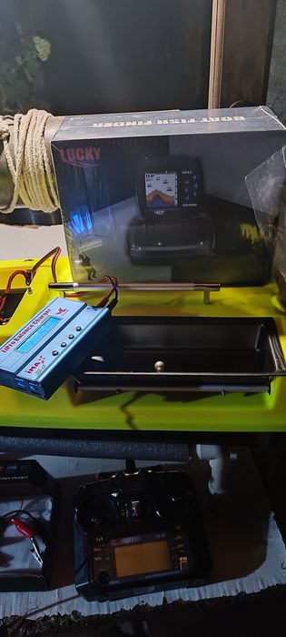 Лодка за захранка