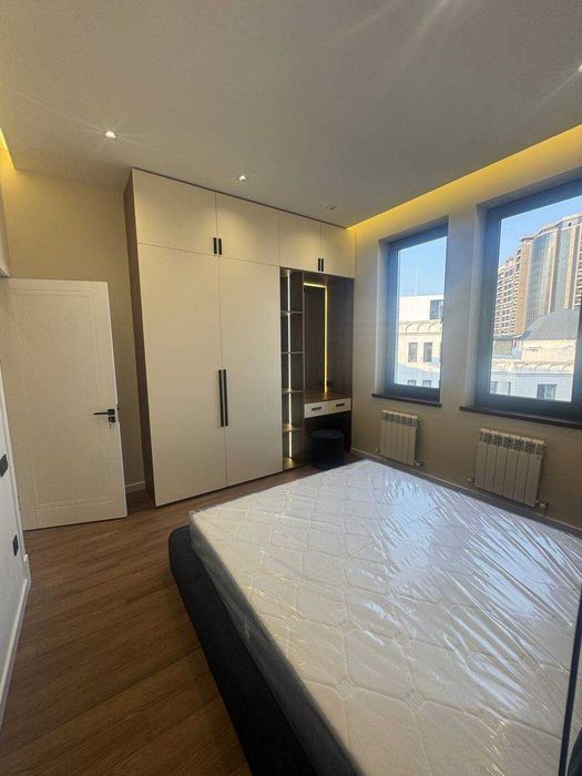 Minor-River yangi uy-turar joy majmuasida 3-xonali xonadon sotiladi!