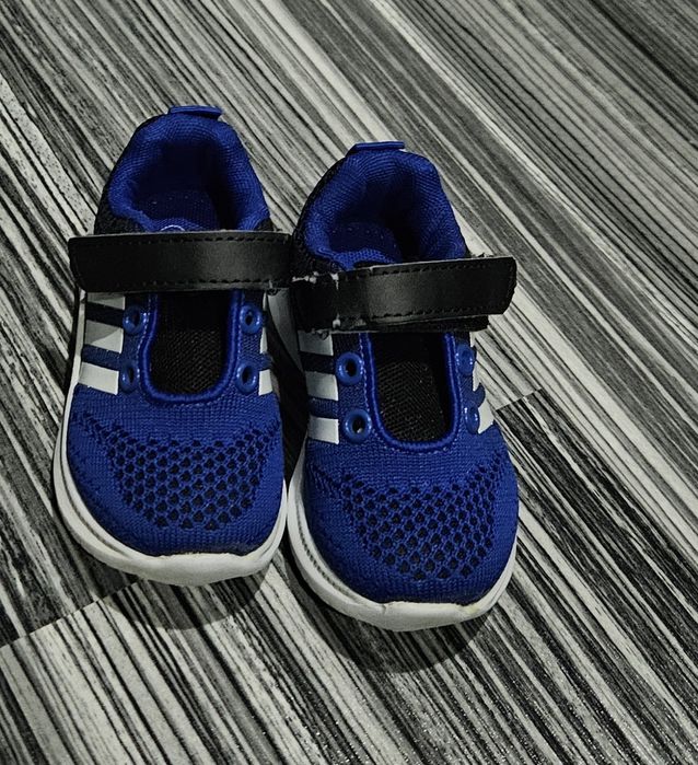 Incaltaminte marimea 21