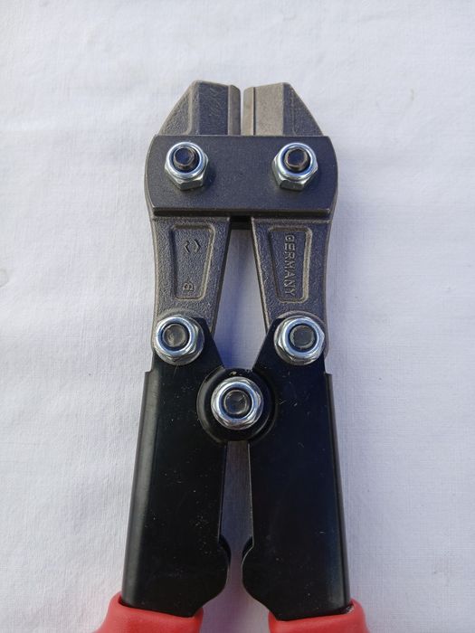 Clește petru tăiat bolțuri Connex COX180270