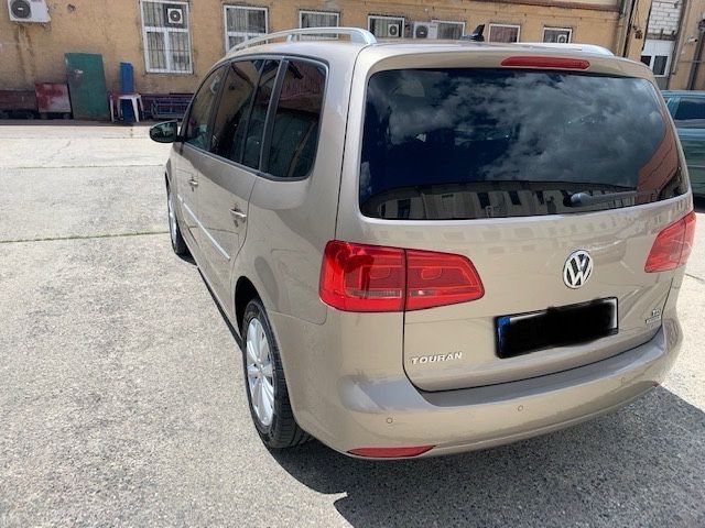 VOLKSWAGEN Touran 2014 — imagine 2