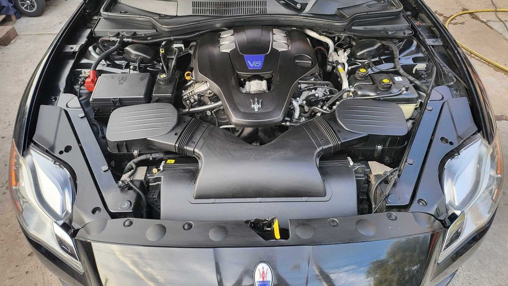 Maserati Quattroporte SQ4 410CP vand sau schimb