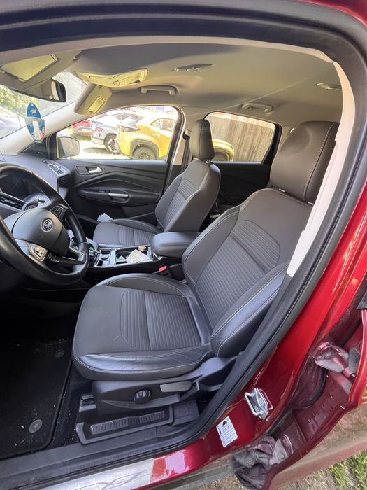 FORD Kuga 2019 — imagine 2