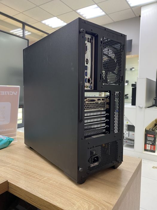 системный блок блок Cooler Master (p25)