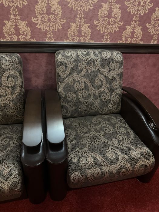 Диван в идеальном состояний