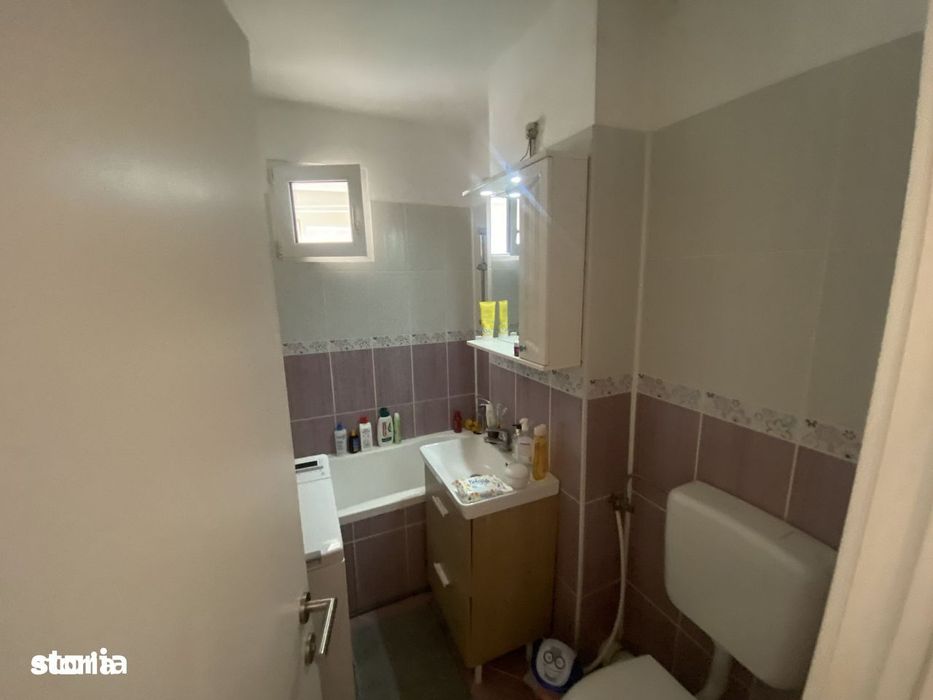 Vanzare apartament zona Titan