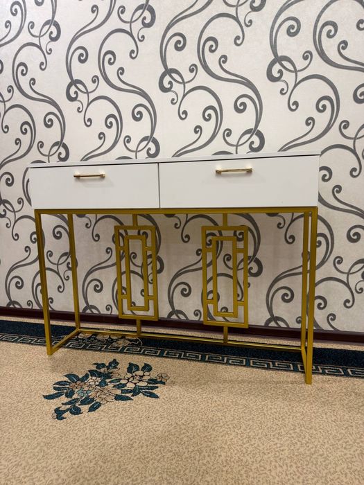 Срочно Консоль лофт в прихожую