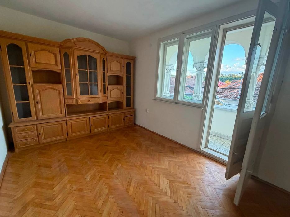 Vand casa in stei