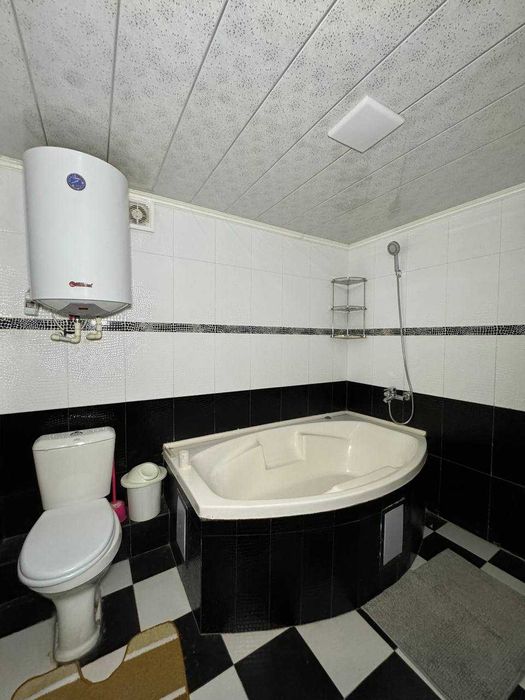 Tayyor 6 sotixli hovli sotiladi.#a741